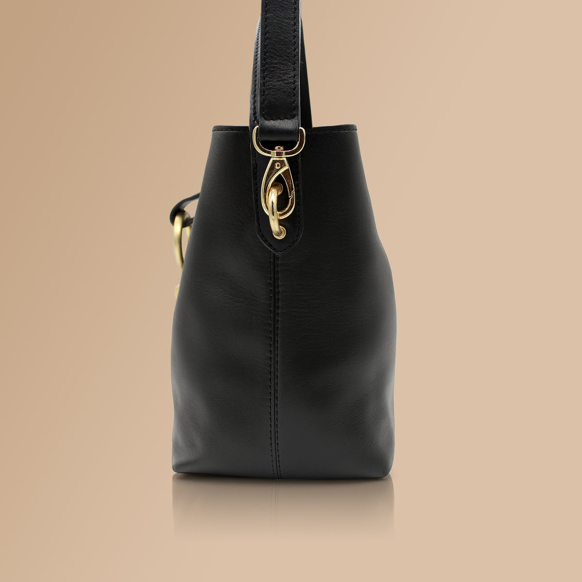 Antonia Full Black